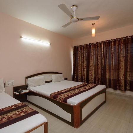 Hotel Sai Shraddha Shirdi Exterior photo